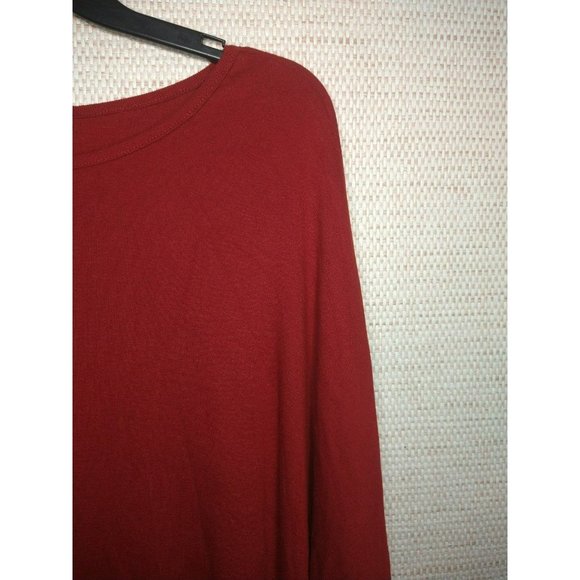 Burgundy Oversized Batwing Long Sleeved Round neck size large - Picture 4 of 6